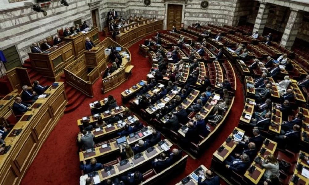 Βουλευτής του ΣΥΡΙΖΑ προς Κ.Μητσοτάκη: «Είσαι επιδειξίας»